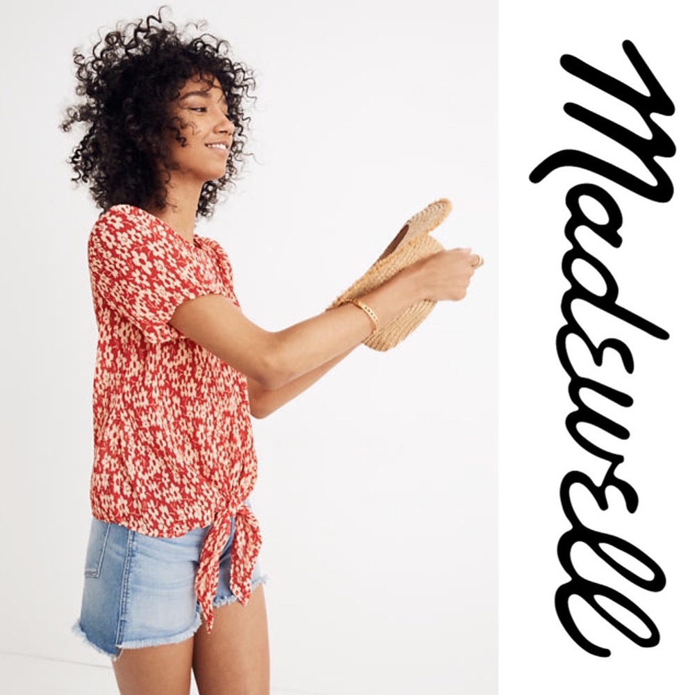 Madewell - Crinkled Button-Back Tee in Full Bloom